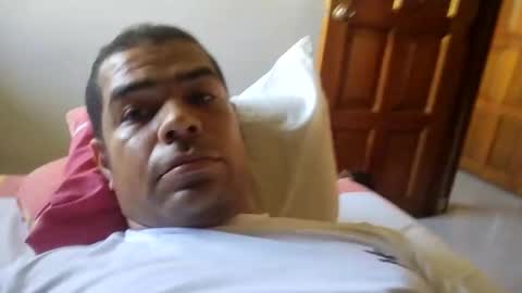 Snapshot of rompeculos121 chatting on February 2025 06:56:02 PM rompeculos121 online show from February 2025 06:56:02 PM