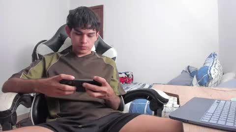 Snapshot of ronaldmq20 chatting on May 2026 02:20:02 AM Ronaldo online show from May 2026 02:20:02 AM
