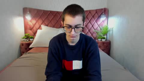 Snapshot of ronbevs chatting on March 2026 07:18:02 PM ronbevs online show from March 2026 07:18:02 PM