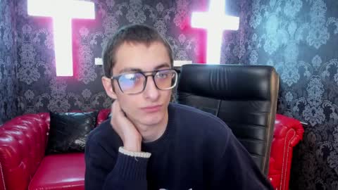 Snapshot of ronbevs chatting on March 2026 07:09:01 PM ronbevs online show from March 2026 07:09:01 PM