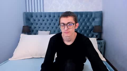 Snapshot of ronbevs chatting on April 2026 07:36:02 PM ronbevs online show from April 2026 07:36:02 PM