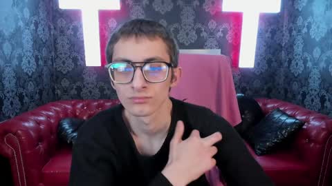 Snapshot of ronbevs chatting on April 2026 08:57:02 PM ronbevs online show from April 2026 08:57:02 PM