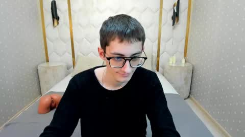 Snapshot of ronbevs chatting on May 2026 07:55:02 PM ronbevs online show from May 2026 07:55:02 PM