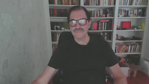 RodgerDodger online show from January 2025 04:30:01 PM