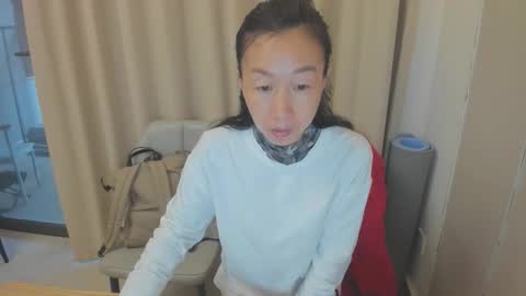 Snapshot of rongrong0329 chatting on April 2026 10:59:01 PM sui sui online show from April 2026 10:59:01 PM