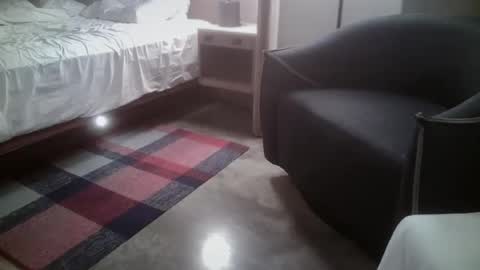 ronin098 online show from March 2026 02:43:01 PM