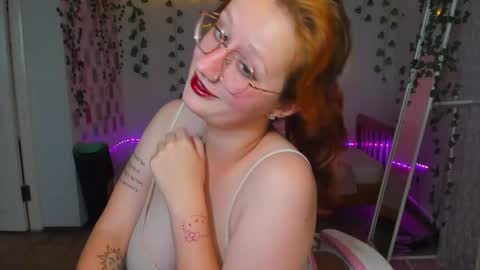Spicy lady Kristy online show from September 2025 12:50:02 PM