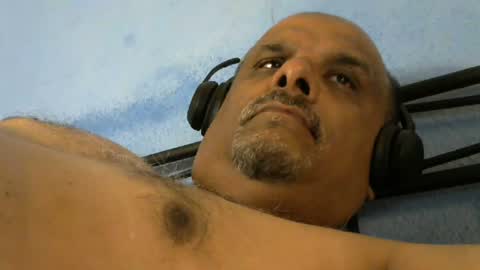 ronni_ga online show from August 2026 11:17:01 PM