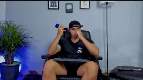 RonnieCanford online show from February 2026 02:21:02 AM