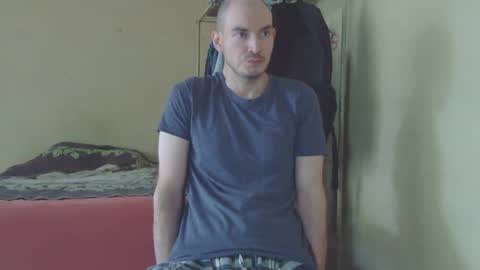 Snapshot of ronniemaster chatting on February 2025 11:09:01 PM ronniemaster online show from February 2025 11:09:01 PM