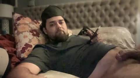 Ronny  Smokey online show from December 2024 06:54:02 PM