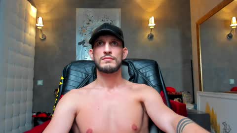 onlyfans-   online show from January 2025 12:49:01 AM