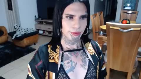 herreraisa offical online show from February 2025 09:24:01 AM