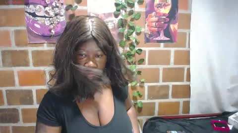 Snapshot of roos_veyker chatting on May 2026 12:02:01 PM roos_veyker online show from May 2026 12:02:01 PM