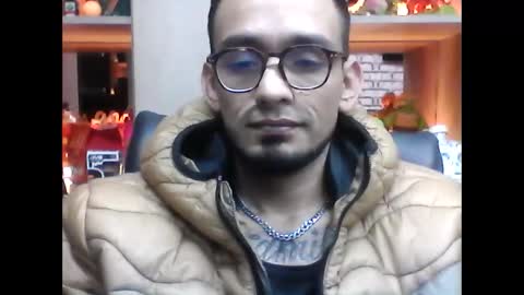 roroavila online show from December 2025 03:36:02 AM