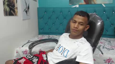 Snapshot of rory_castro chatting on October 2025 10:51:02 PM RORY CASTRO online show from October 2025 10:51:02 PM