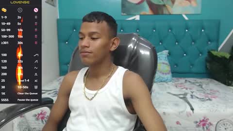 Snapshot of rory_castro chatting on October 2025 11:18:01 PM RORY CASTRO online show from October 2025 11:18:01 PM