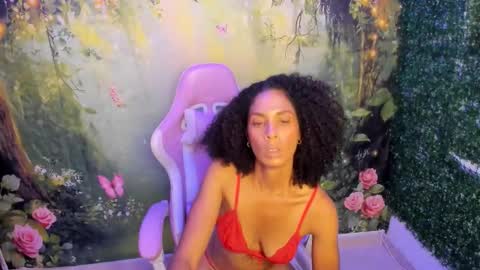 Snapshot of rosa_skinny chatting on May 2026 08:08:02 AM rosa online show from May 2026 08:08:02 AM