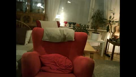 Snapshot of rosa_teevee chatting on January 2025 12:15:02 AM Tina online show from January 2025 12:15:02 AM