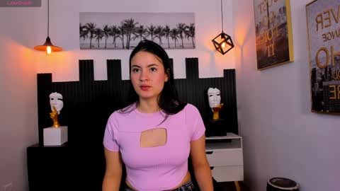 R O S A L I A online show from April 2026 08:42:02 PM