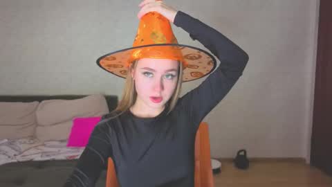 rosalina online show from October 2025 06:39:02 AM