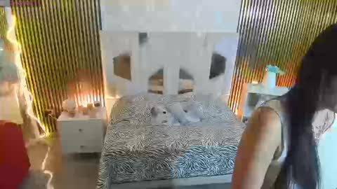 Snapshot of rosalind_tay chatting on September 2025 12:49:01 PM ROSALIN online show from September 2025 12:49:01 PM