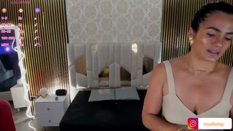 Snapshot of rosalind_tay chatting on September 2025 10:31:02 AM ROSALIN online show from September 2025 10:31:02 AM