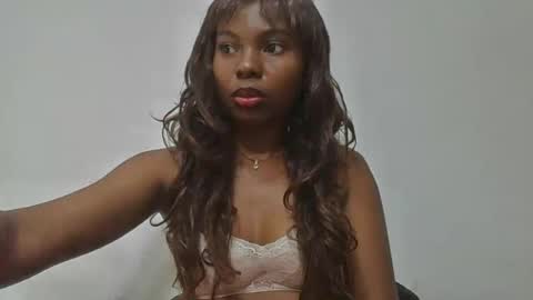 Snapshot of rosalinda933 chatting on July 2026 07:08:02 PM Rosalinda online show from July 2026 07:08:02 PM