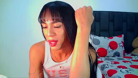 Snapshot of rosalindasexy chatting on June 2026 06:14:02 AM Rosalinda online show from June 2026 06:14:02 AM