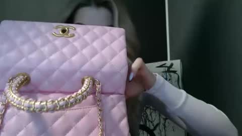 Snapshot of rosaline_ly chatting on May 2026 12:10:02 PM Rosalina online show from May 2026 12:10:02 PM
