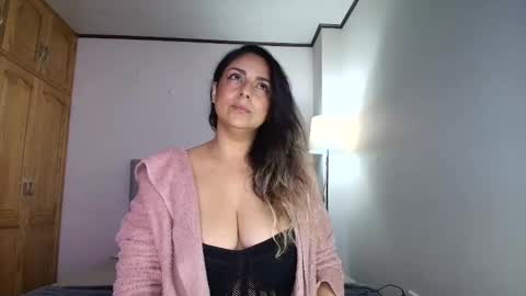 Snapshot of rosasanta8009 chatting on February 2025 10:08:02 AM I am Rosa online show from February 2025 10:08:02 AM