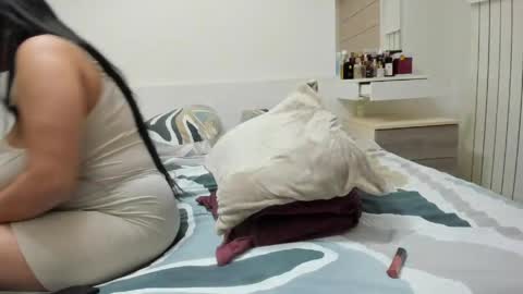 Rosa online show from April 2026 09:39:33 PM