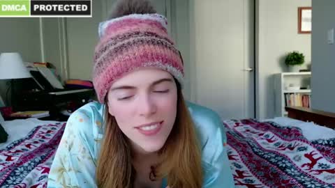 rose77782 online show from December 2024 07:38:02 PM