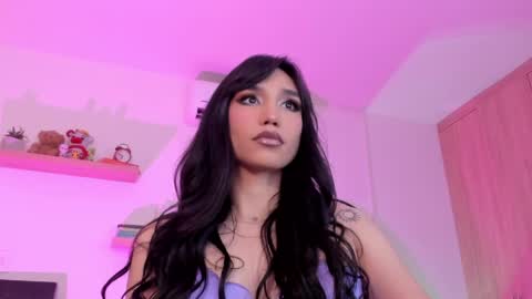 Rose Saenz online show from April 2026 07:30:02 PM