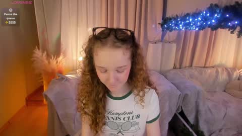 Snapshot of rose_charming_ chatting on December 2024 12:52:02 AM Rose online show from December 2024 12:52:02 AM