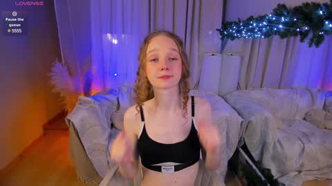 Snapshot of rose_charming_ chatting on December 2024 11:16:01 PM Rose online show from December 2024 11:16:01 PM
