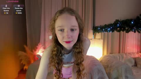 Snapshot of rose_charming_ chatting on January 2025 09:52:02 PM Rose online show from January 2025 09:52:02 PM