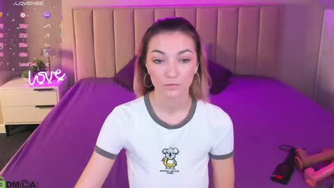 Kimberlly online show from May 2026 11:23:01 PM
