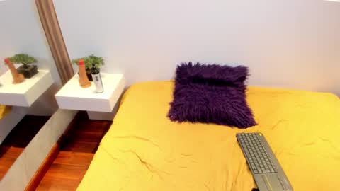 Rose 3 online show from February 2025 12:48:02 PM