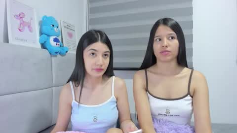 Rose y Miah online show from October 2025 03:45:02 AM