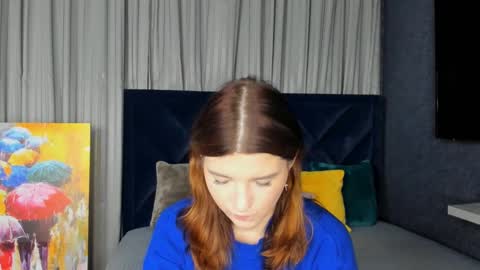 Snapshot of roseblanche2k chatting on December 2024 11:03:02 PM Florin online show from December 2024 11:03:02 PM