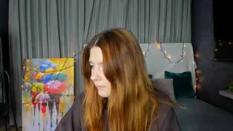 Snapshot of roseblanche2k chatting on February 2025 10:37:02 PM Florin online show from February 2025 10:37:02 PM