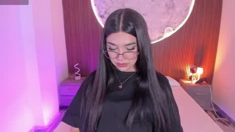 Snapshot of rosecassie chatting on July 2026 02:08:02 PM Rose online show from July 2026 02:08:02 PM