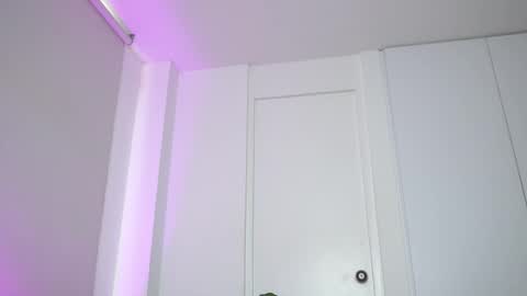 Lyla OF roselinedior online show from October 2025 02:25:01 PM