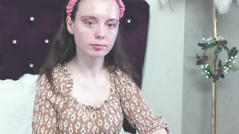 Snapshot of roselynblackrose chatting on April 2026 05:03:02 AM Roselyn online show from April 2026 05:03:02 AM