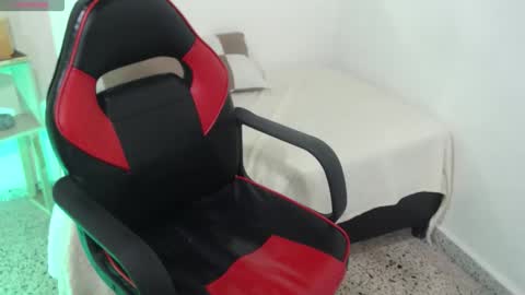 Roseta Still online show from April 2026 07:45:01 AM