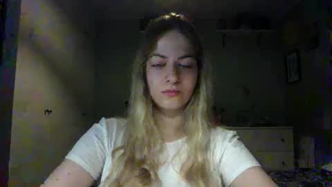 Rosie online show from October 2025 06:54:02 AM