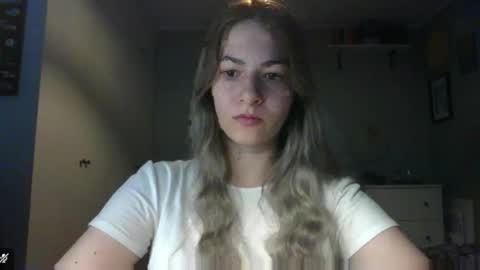 Rosie online show from October 2025 07:28:02 AM