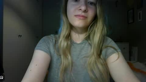 Snapshot of rosie_june chatting on June 2026 06:52:02 AM Rosie online show from June 2026 06:52:02 AM