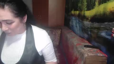 Snapshot of rositasky chatting on September 2025 02:16:02 AM RositaSky online show from September 2025 02:16:02 AM